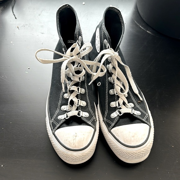 Women’s platform black and white converse - Picture 1 of 4